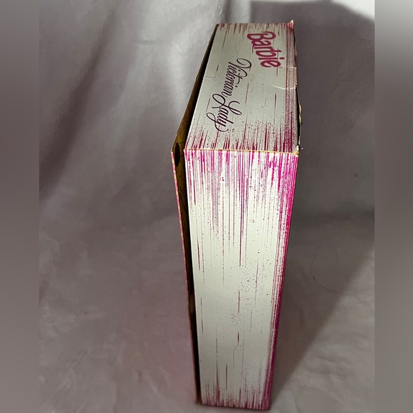 NWT Victorian Lady Barbie collectors edition - Picture 14 of 14
